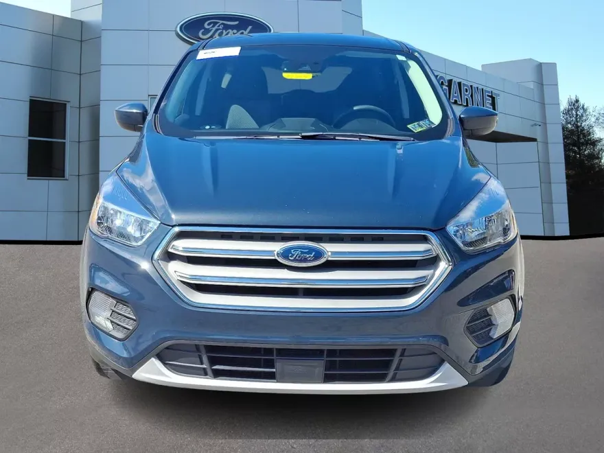 2019 Ford Escape SE photo 1