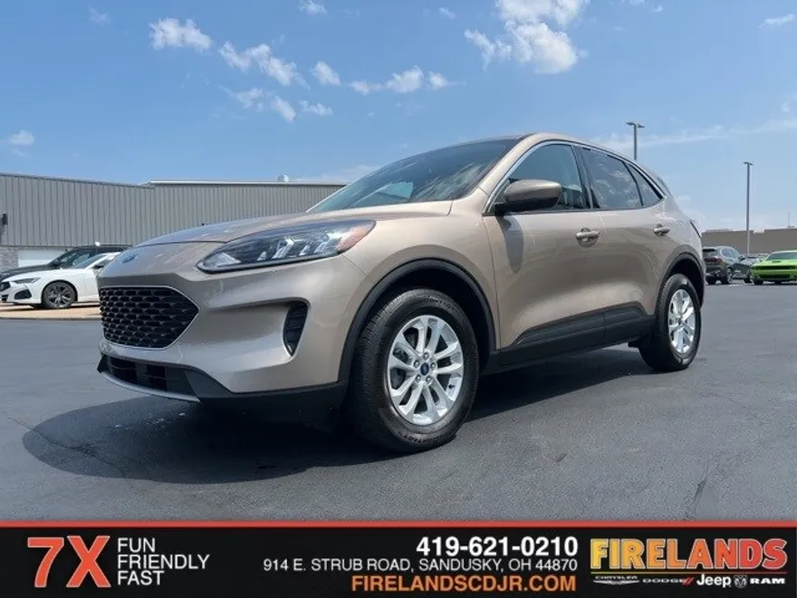 2020 Ford Escape SE photo 1