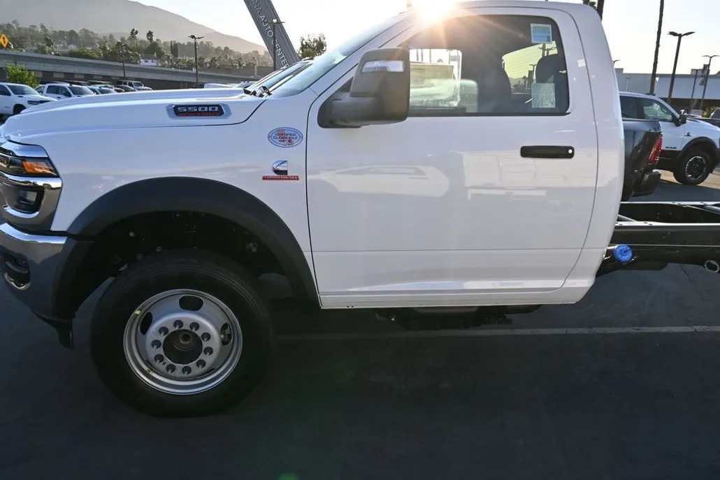 2026 Ram 5500 photo 1