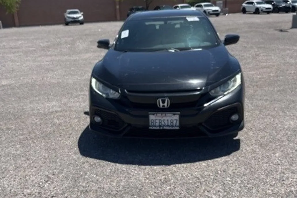 2018 Honda Civic EX photo 1