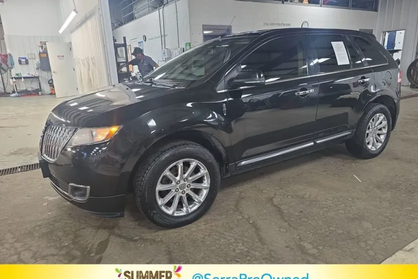 2014 Lincoln MKX Base photo 1