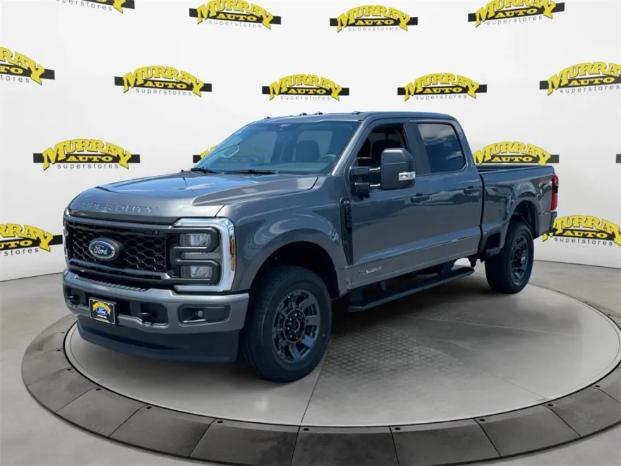 2025 Ford F-350 photo 1