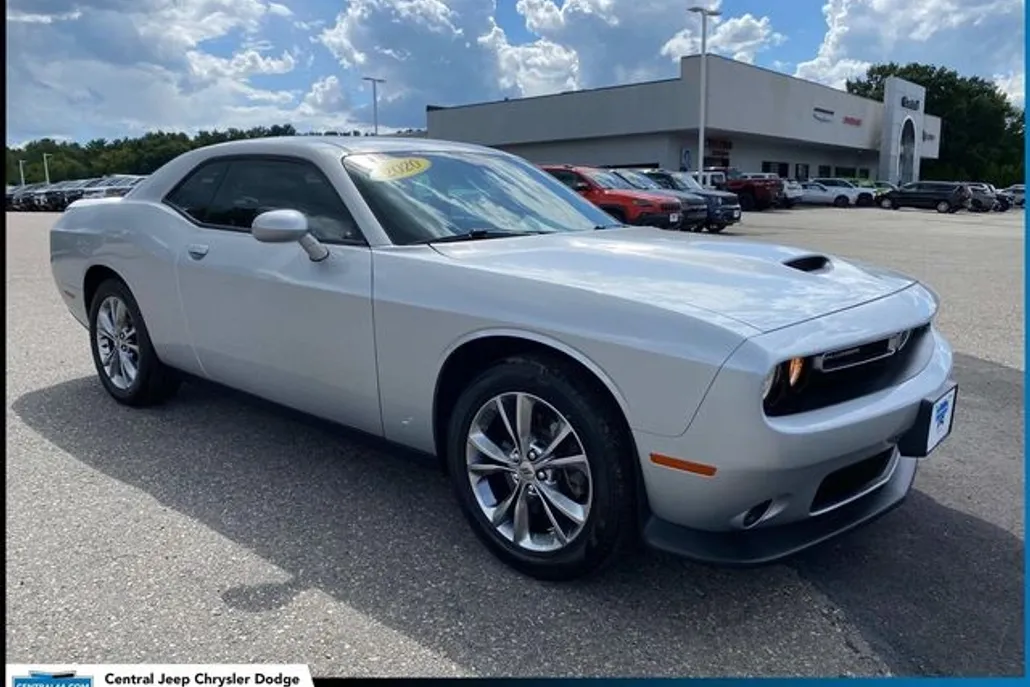 2020 Dodge Challenger GT photo 1