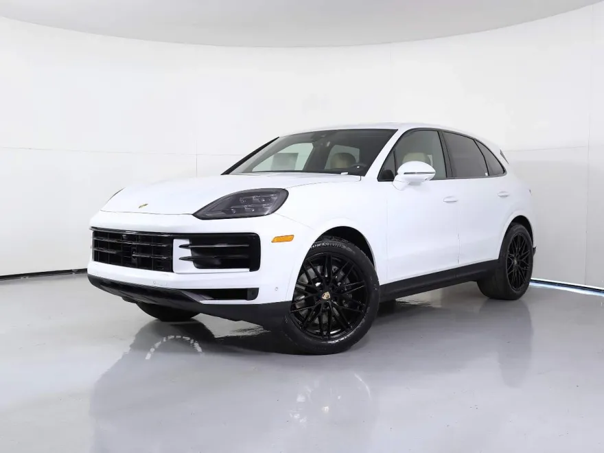 2025 Porsche Cayenne photo 1