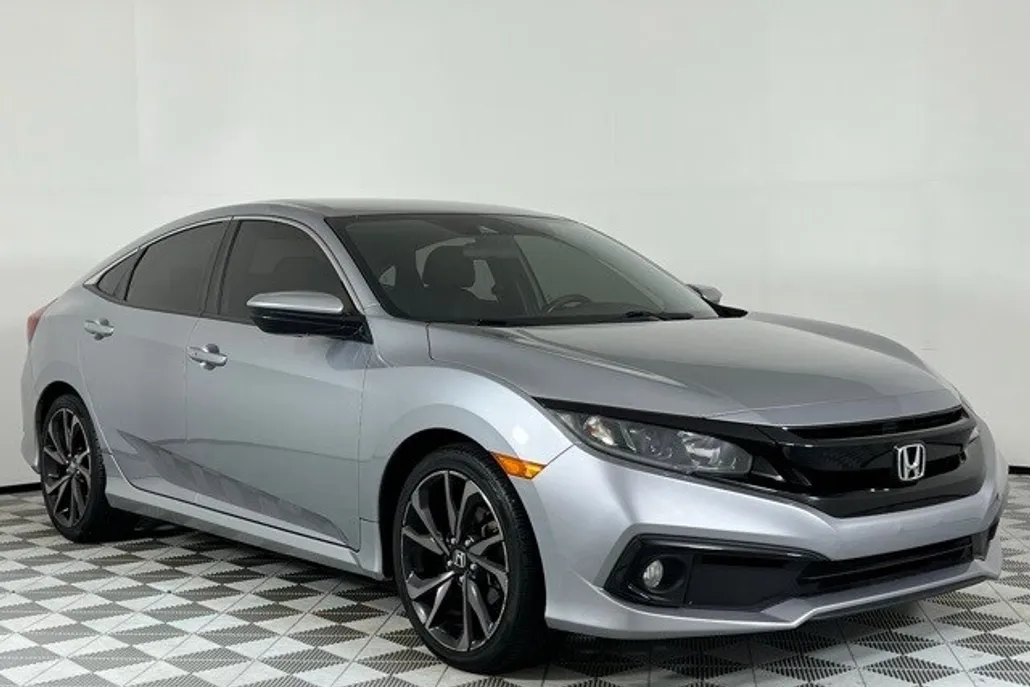 2020 Honda Civic Sport photo 1