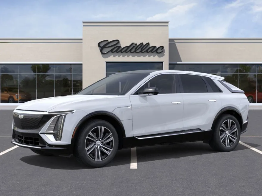 2026 Cadillac Lyriq Luxury photo 1