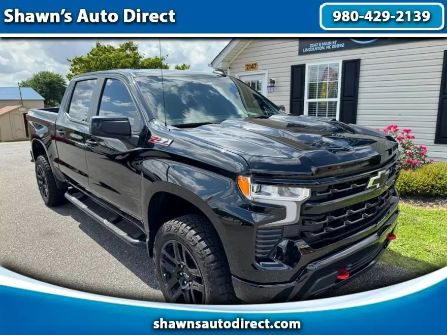 2024 Chevrolet Silverado 1500 Trail Boss LT photo 1