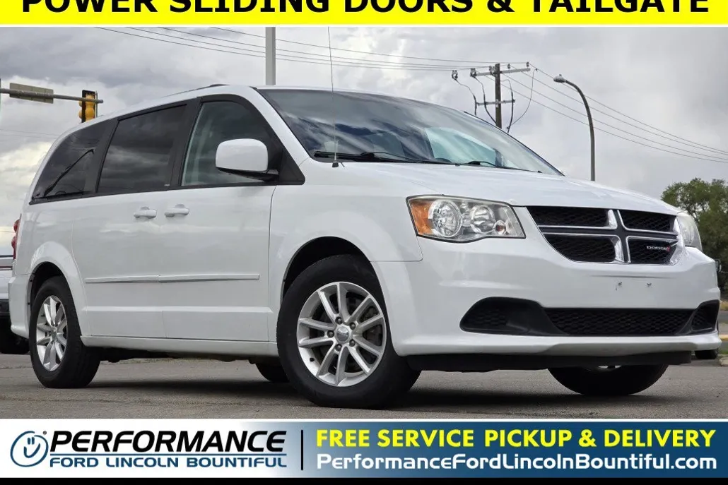 2014 Dodge Grand Caravan SXT photo 1