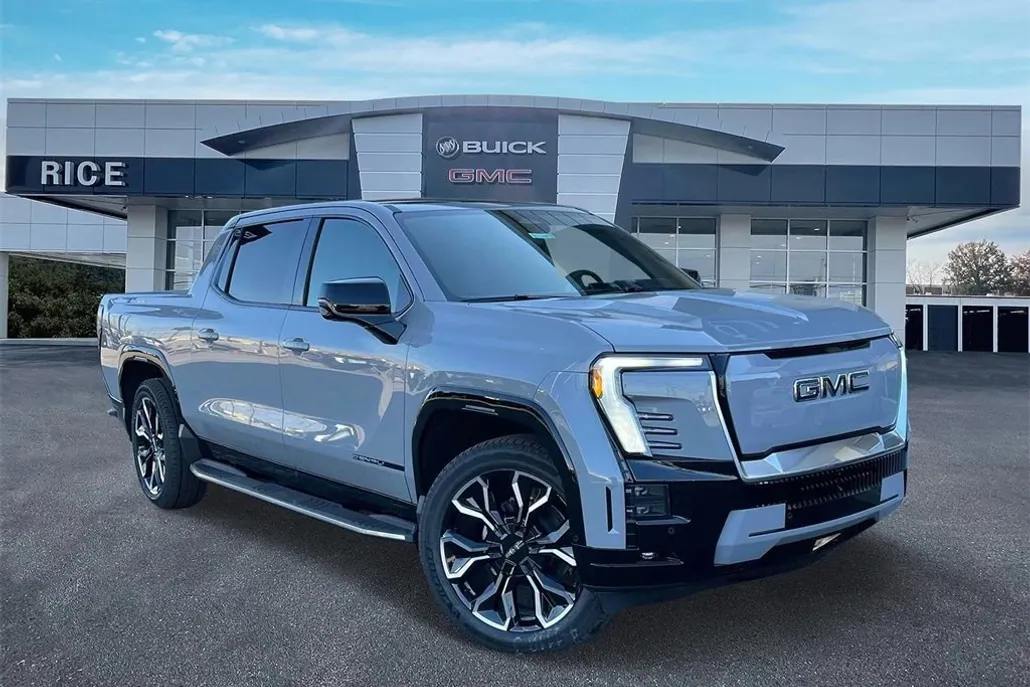 2025 Gmc Sierra EV Denali photo 1