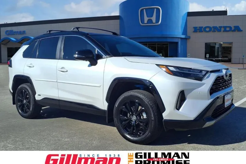 2024 Toyota RAV4 Hybrid XSE photo 1