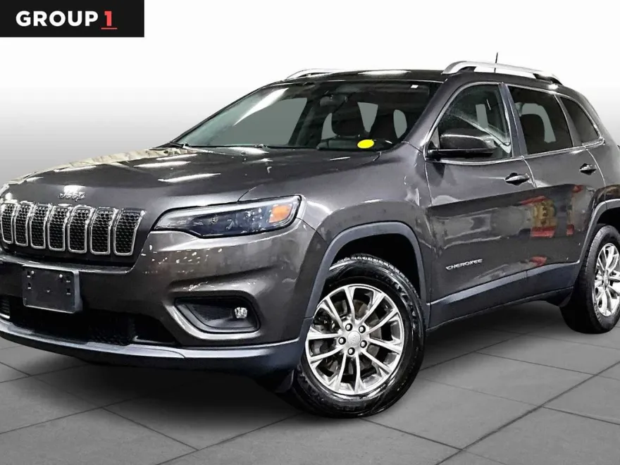 2019 Jeep Cherokee Latitude photo 1