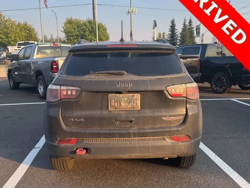 2020 Jeep Compass Trailhawk photo 1
