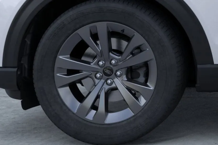 2025 Ford Explorer photo 1