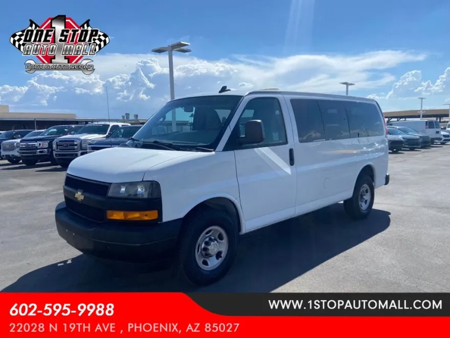 2019 Chevrolet Express Passenger 3500 LS Van photo 1