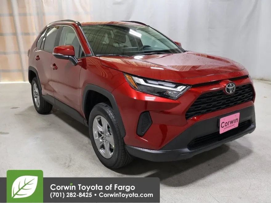 2025 Toyota RAV4 XLE photo 1