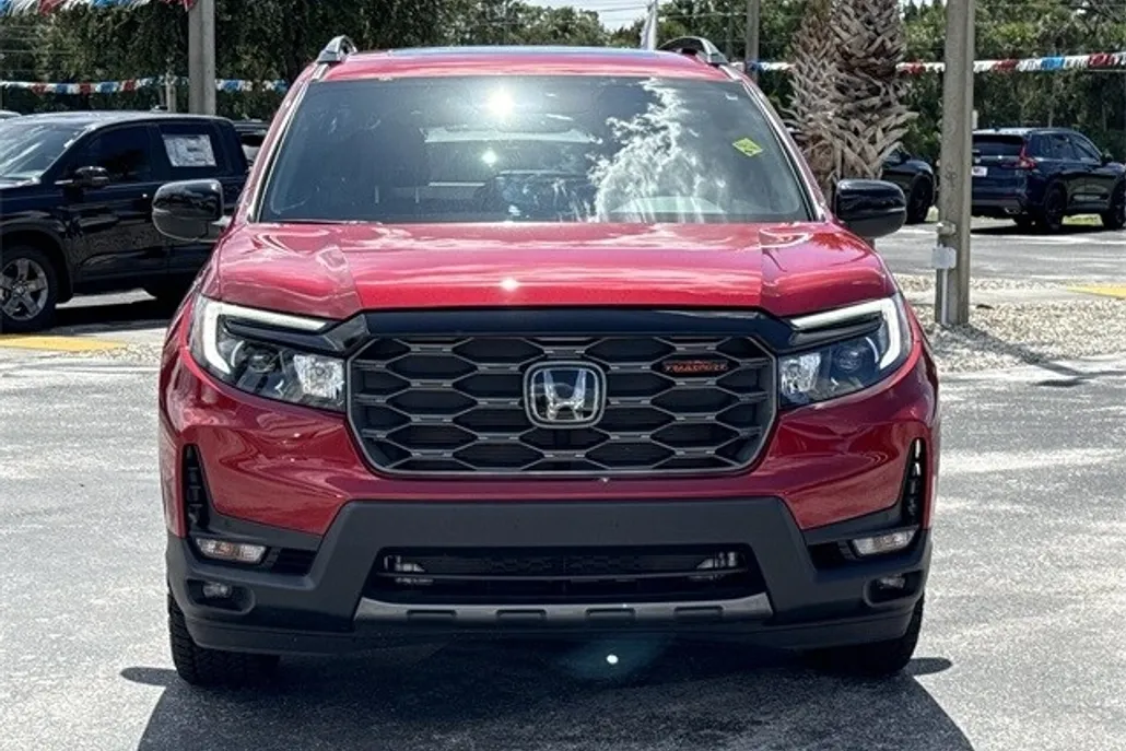 2025 Honda Passport TrailSport photo 1