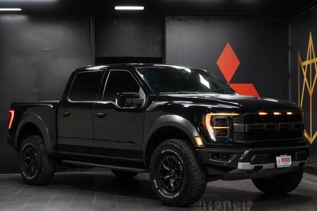 2023 Ford F-150 Raptor photo 1