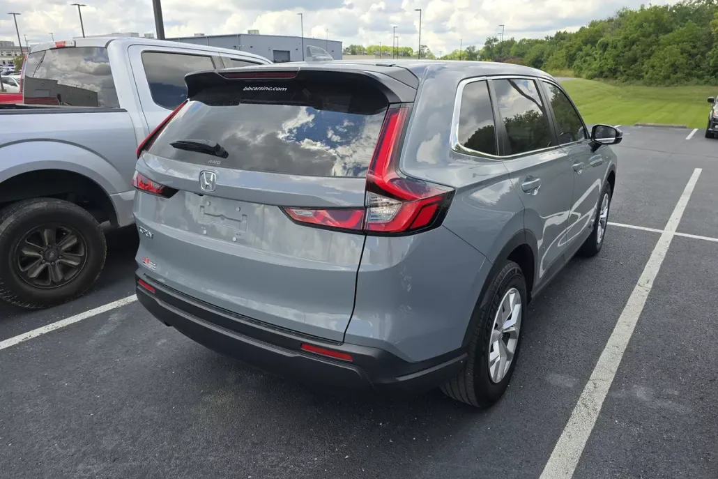 2024 Honda CR-V LX photo 1