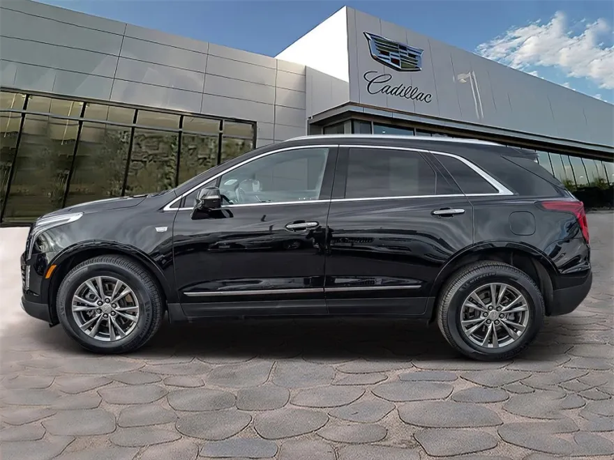 2022 Cadillac XT5 Premium Luxury photo 1