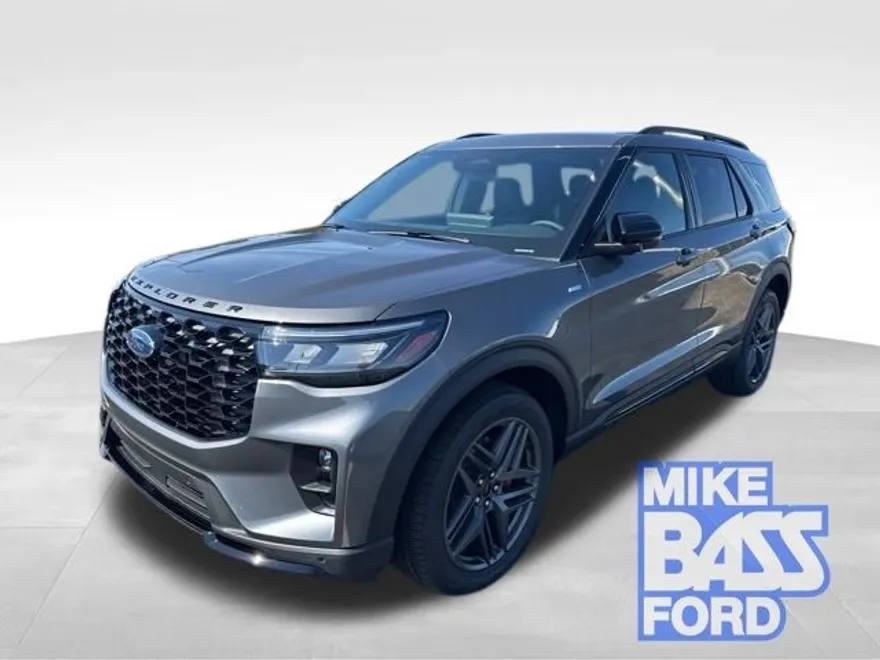 2025 Ford Explorer ST-Line photo 1