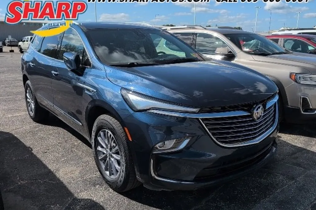 2023 Buick Enclave Essence photo 1