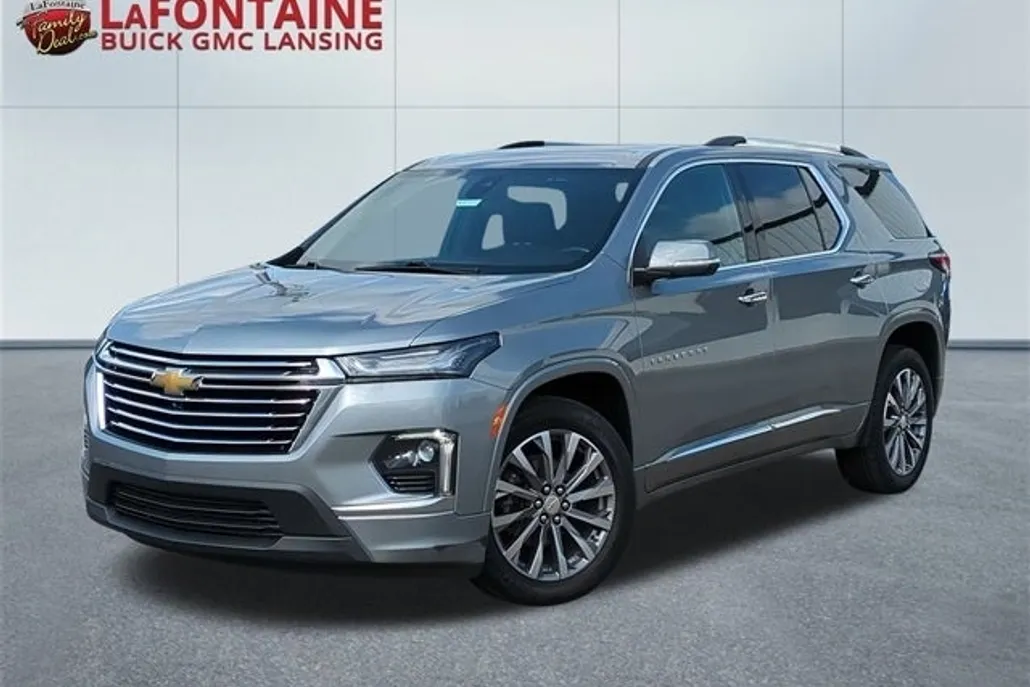 2023 Chevrolet Traverse Premier photo 1