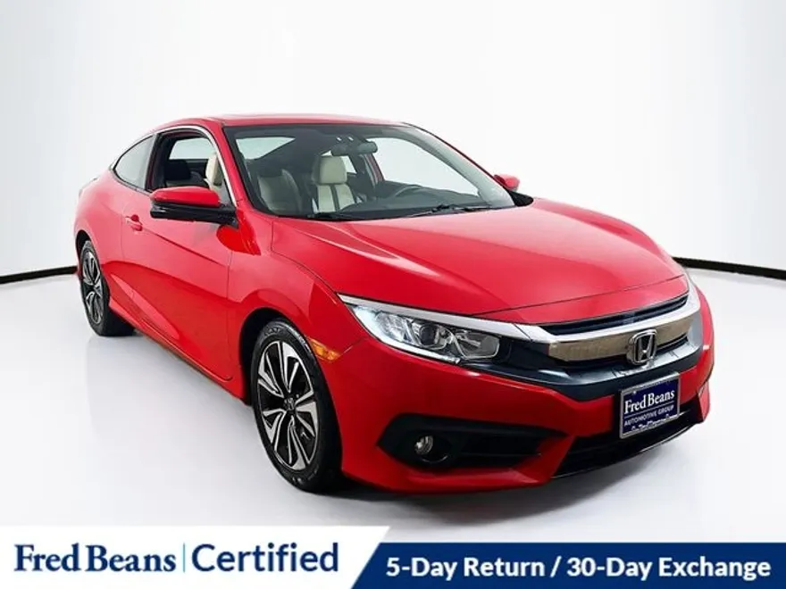 2018 Honda Civic EX-T photo 1