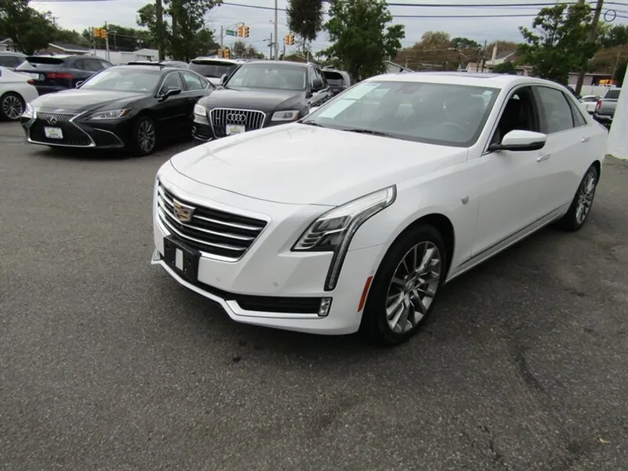 2017 Cadillac CT6 Luxury photo 1