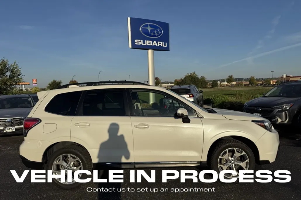 2018 Subaru Forester 2.5i Touring photo 1