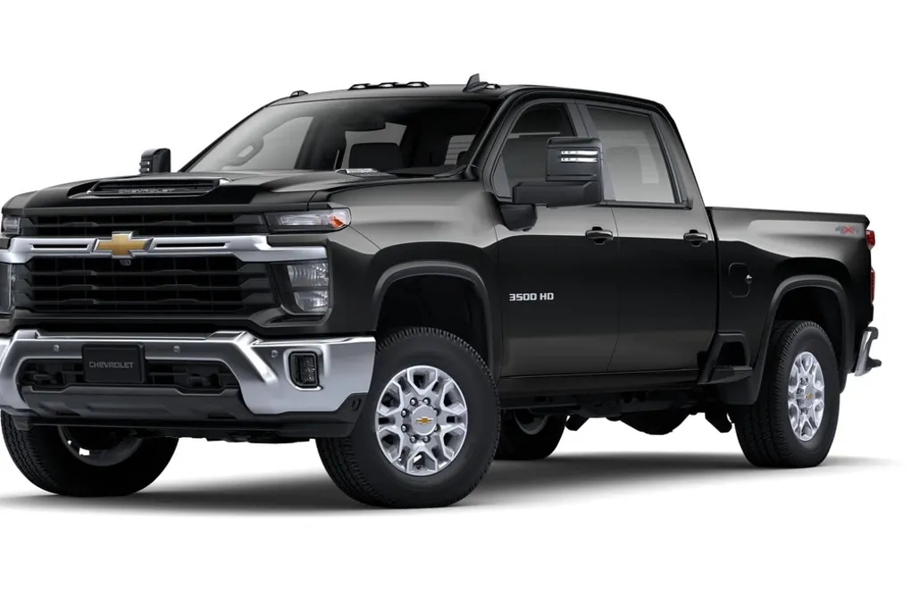 2025 Chevrolet Silverado 3500HD LT photo 1