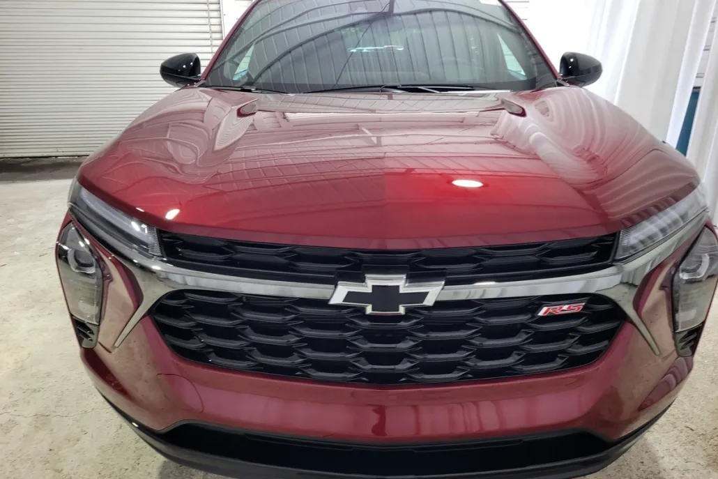 2025 Chevrolet Trax photo 1