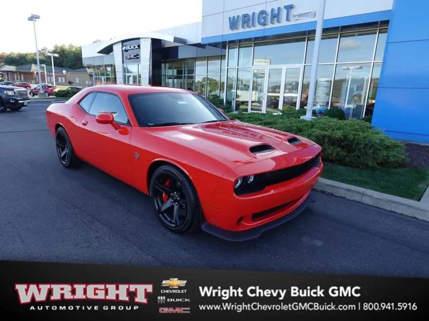2022 Dodge Challenger SRT8 Hellcat photo 1