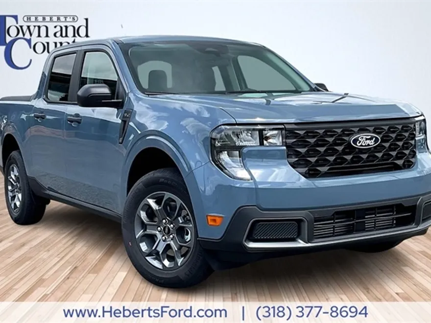 2025 Ford Maverick XLT photo 1