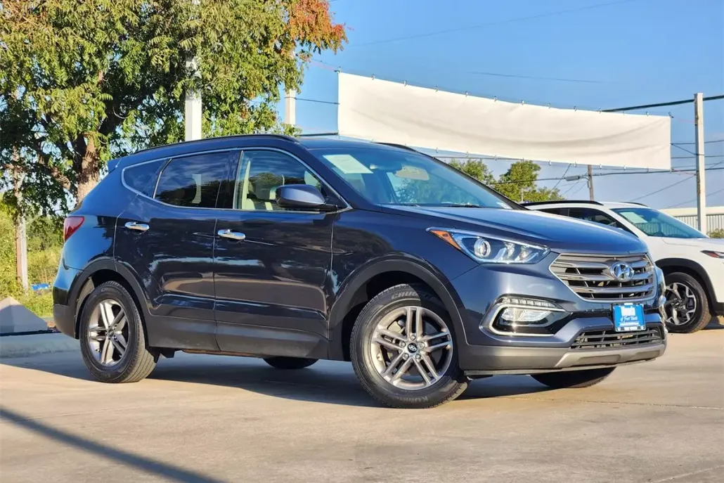 2017 Hyundai Santa Fe Sport Base photo 1