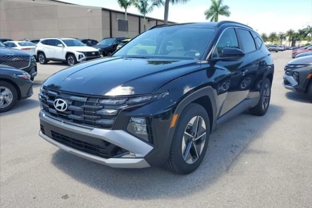 2026 Hyundai Tucson SEL photo 1