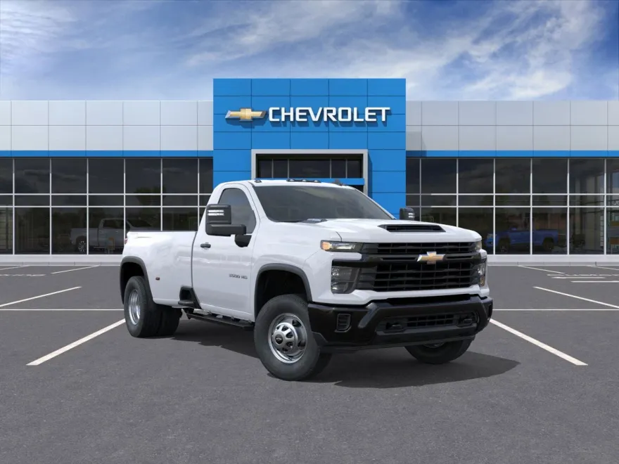 2026 Chevrolet Silverado 3500HD photo 1