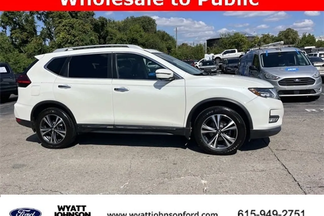 2017 Nissan Rogue SL photo 1