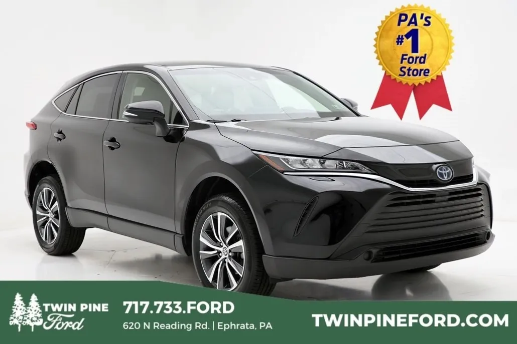 2022 Toyota Venza LE photo 1