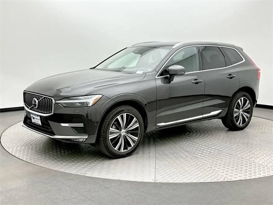 2022 Volvo XC60 B5 Inscription photo 1