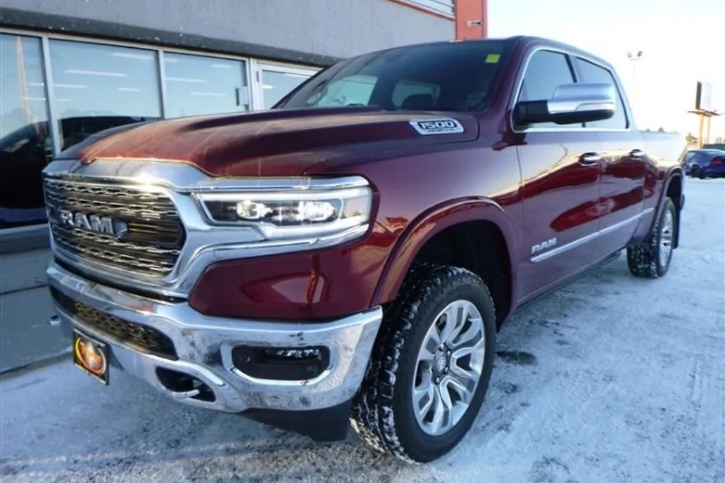 2022 Ram 1500 Limited photo 1