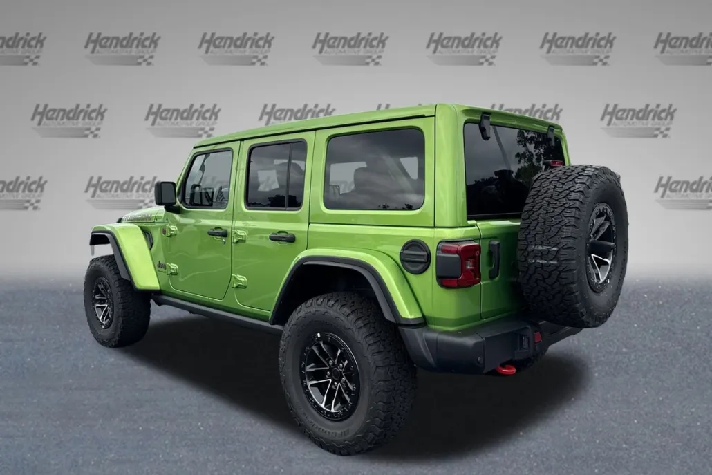 2025 Jeep Wrangler Rubicon X photo 1