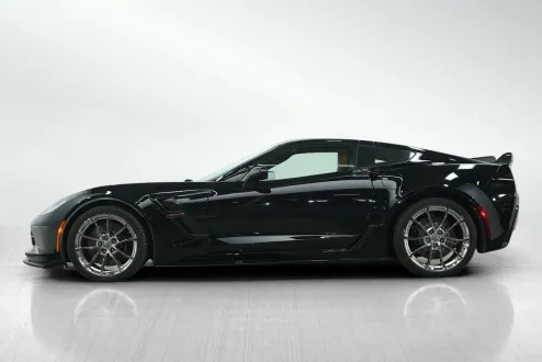 2019 Chevrolet Corvette Grand Sport 2LT photo 2
