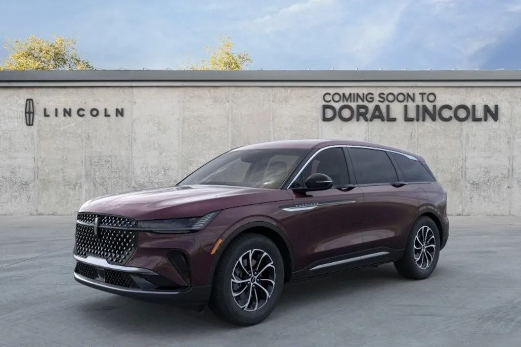 2025 Lincoln Nautilus Premiere photo 1