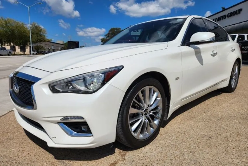 2020 Infiniti Q50 3.0t LUXE photo 1