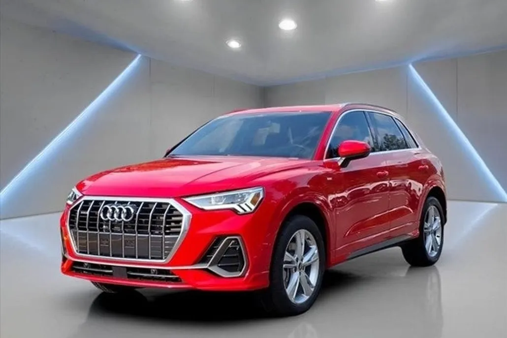 2022 Audi Q3 Premium Plus S line photo 1