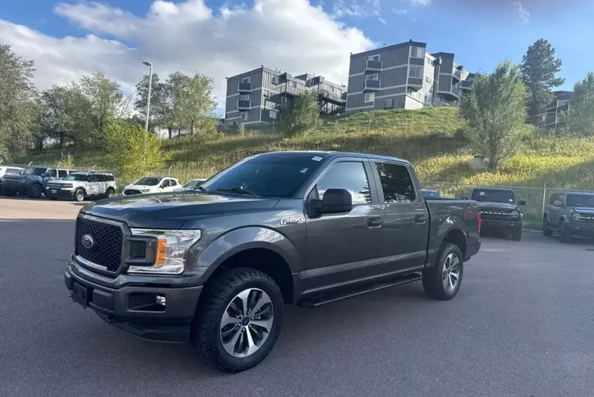 2019 Ford F-150 XL photo 1
