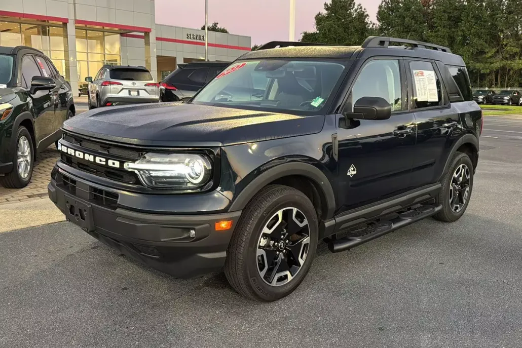 2022 Ford Bronco Sport Outer Banks photo 1