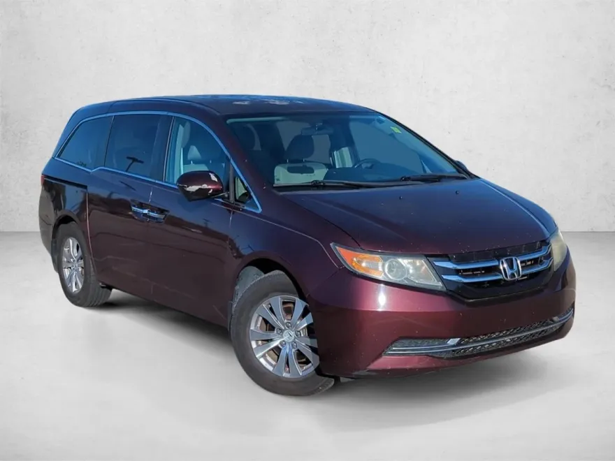 2015 Honda Odyssey EX photo 1