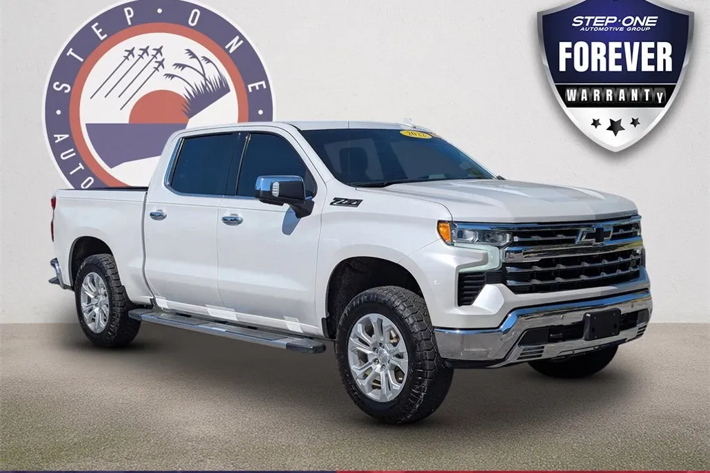 2022 Chevrolet Silverado 1500 LTZ photo 1
