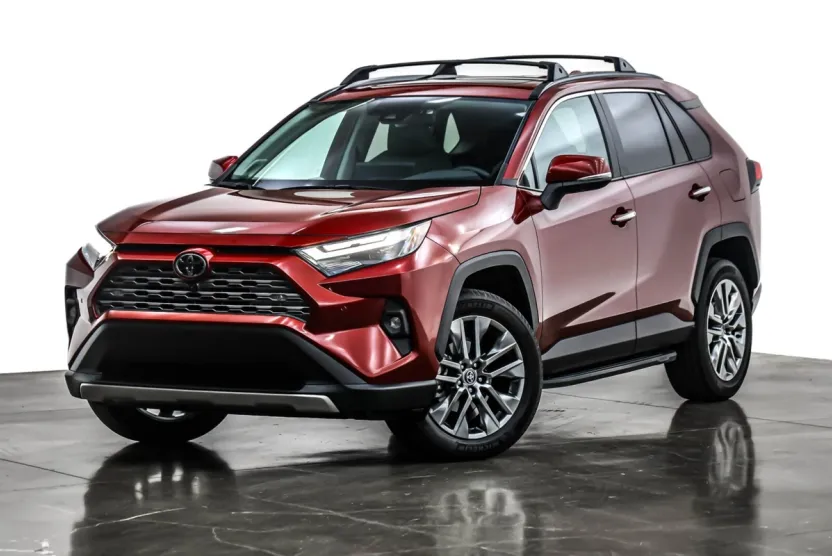 2023 Toyota RAV4 Limited photo 1